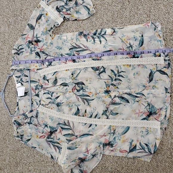 Lauren Conrad Blouse NWOT - Picture 11 of 13